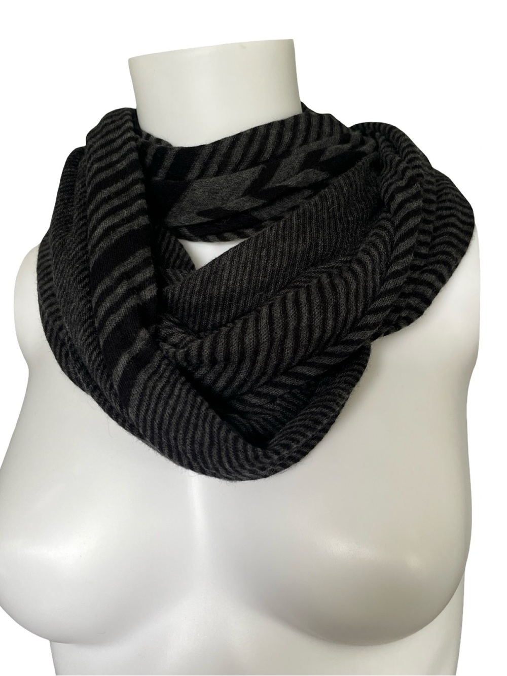 Vince Long Infinity Scarf Gray Black Stripes Wool Silk Alpaca Soft Knit